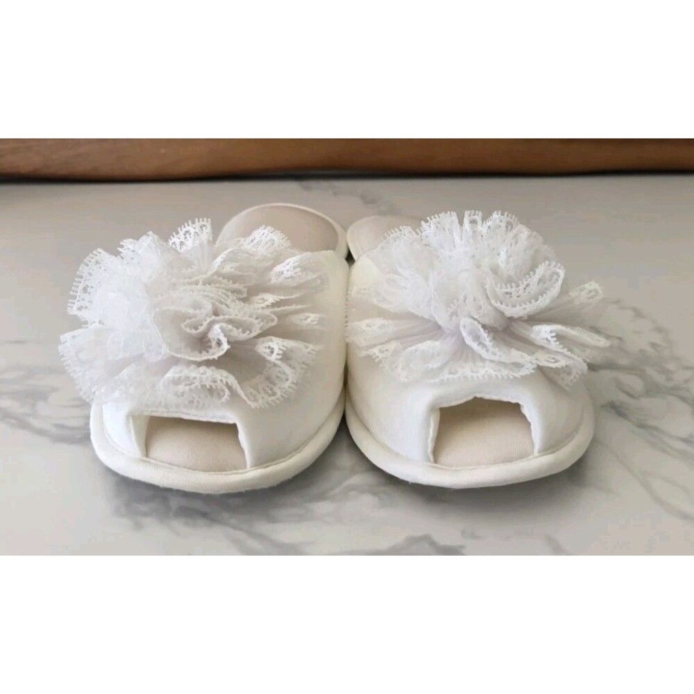Vintage Madyes Ladies Washable Lace Floral Slippers size L 8-9 White - Picture 3 of 6